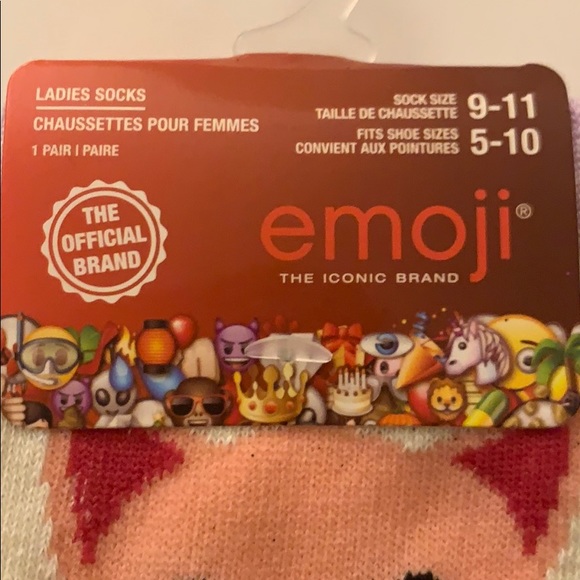 😊FREE😊 NWT EMOJI socks - 4 pk 1 price 🧦 - Picture 7 of 8